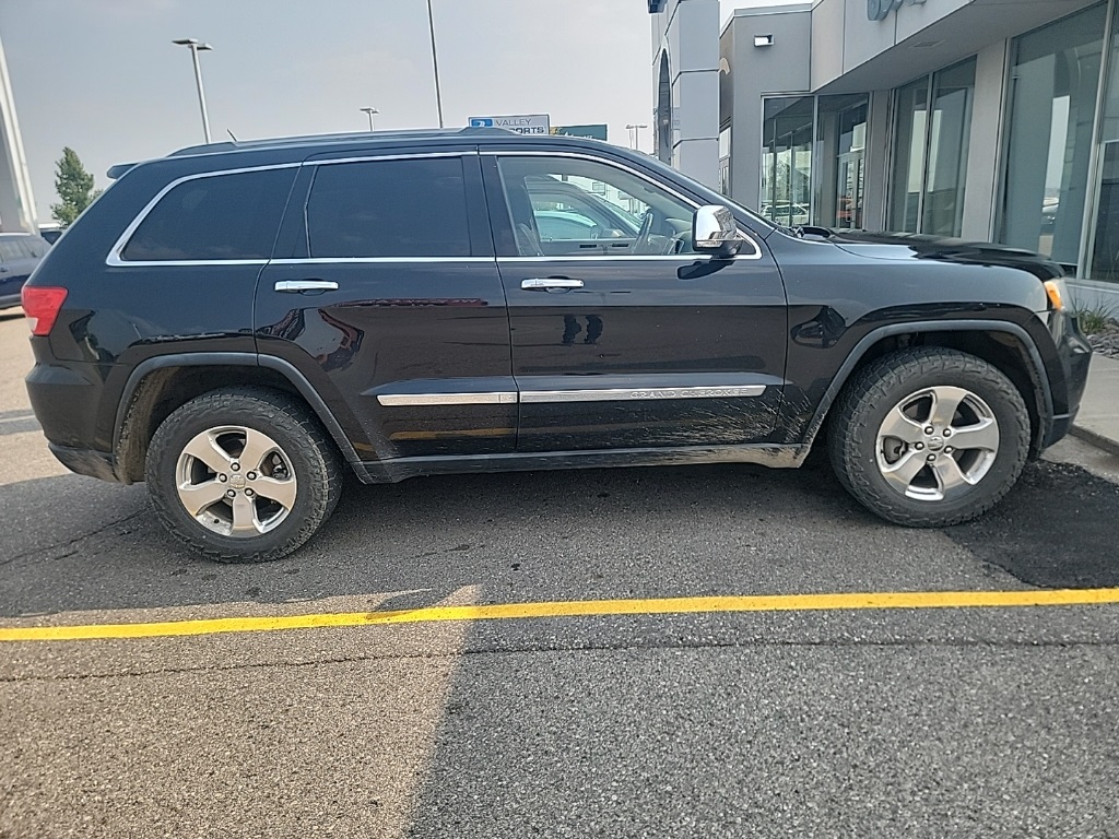 used 2011 Jeep Grand Cherokee car