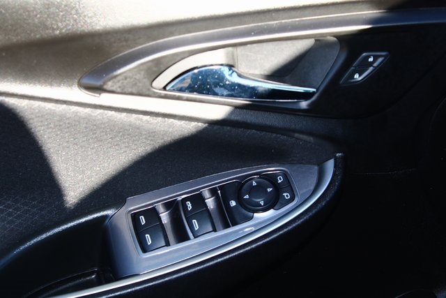 used 2024 Chevrolet Malibu car, priced at $20,213