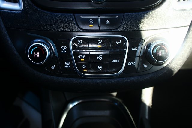 used 2024 Chevrolet Malibu car, priced at $20,213