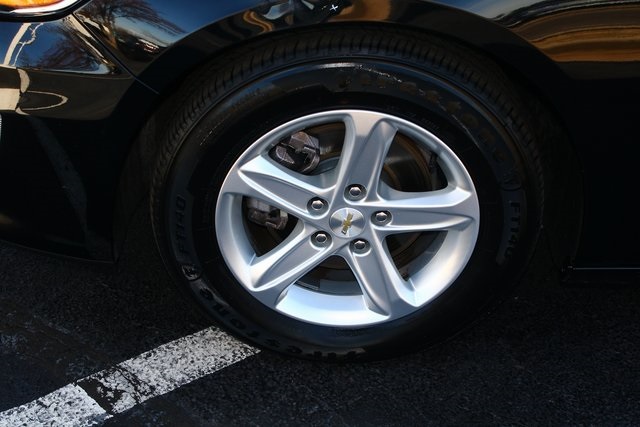 used 2024 Chevrolet Malibu car, priced at $20,213