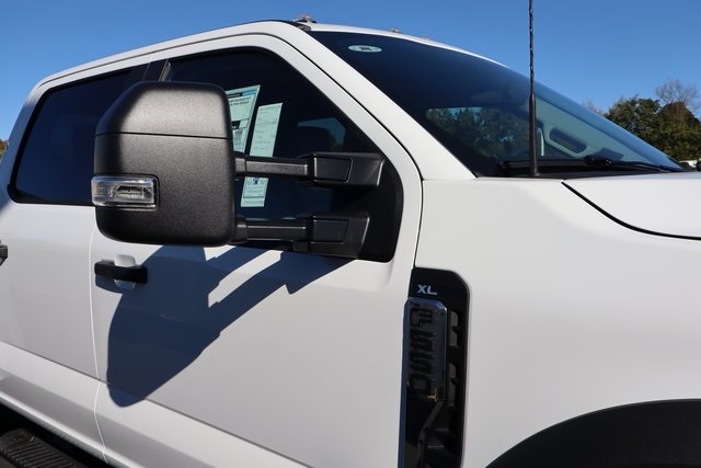 new 2026 Ford F-550SD car, priced at $100,430