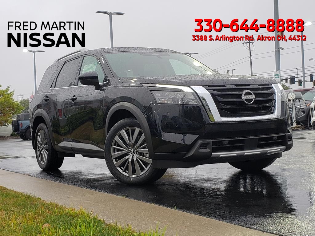 new 2025 Nissan Pathfinder car, priced at $39,906