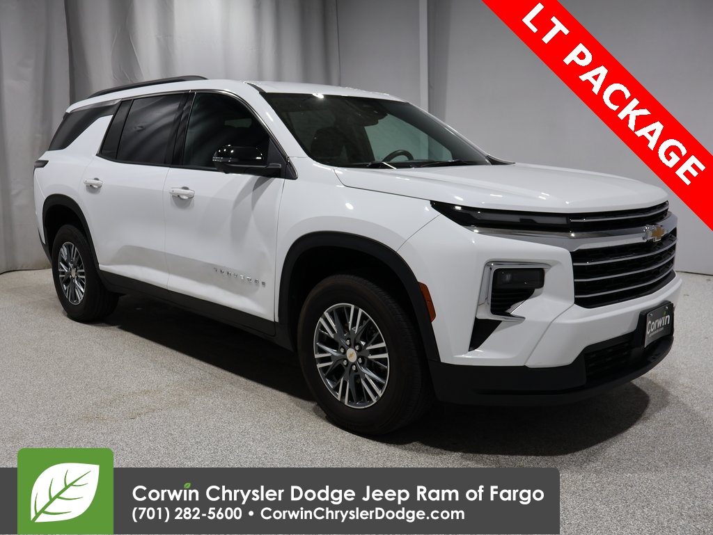 used 2024 Chevrolet Traverse car, priced at $38,500