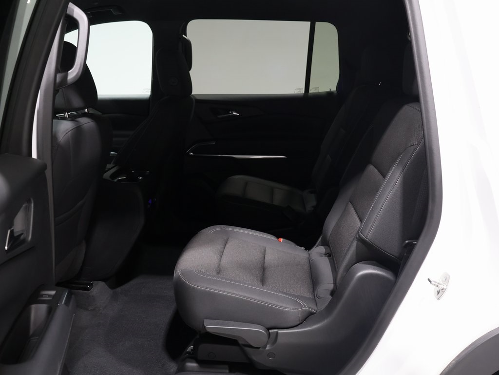 used 2024 Chevrolet Traverse car, priced at $38,500