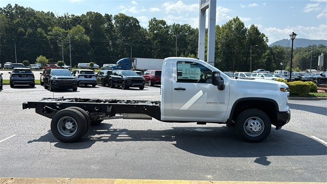 new 2026 Chevrolet Silverado 3500HD car, priced at $52,970