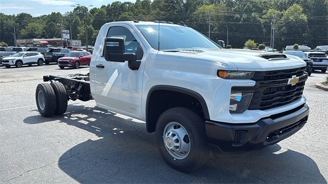 new 2026 Chevrolet Silverado 3500HD car, priced at $52,970