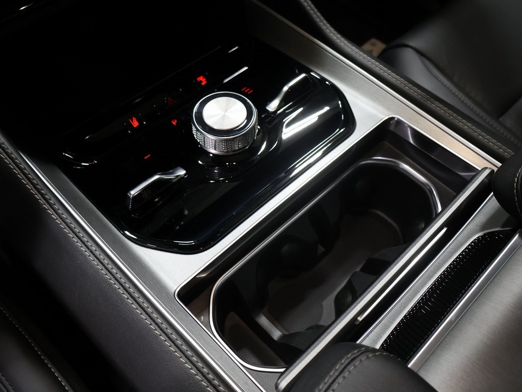 new 2025 Jeep Wagoneer car, priced at $77,325
