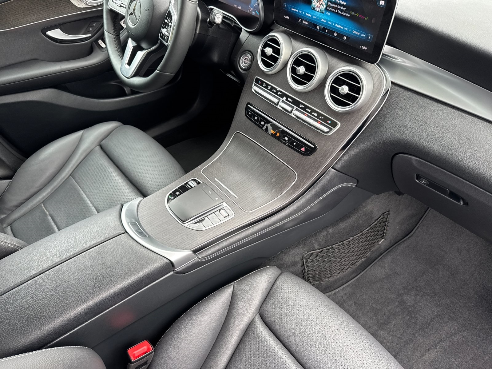 used 2020 Mercedes-Benz GLC car, priced at $19,998