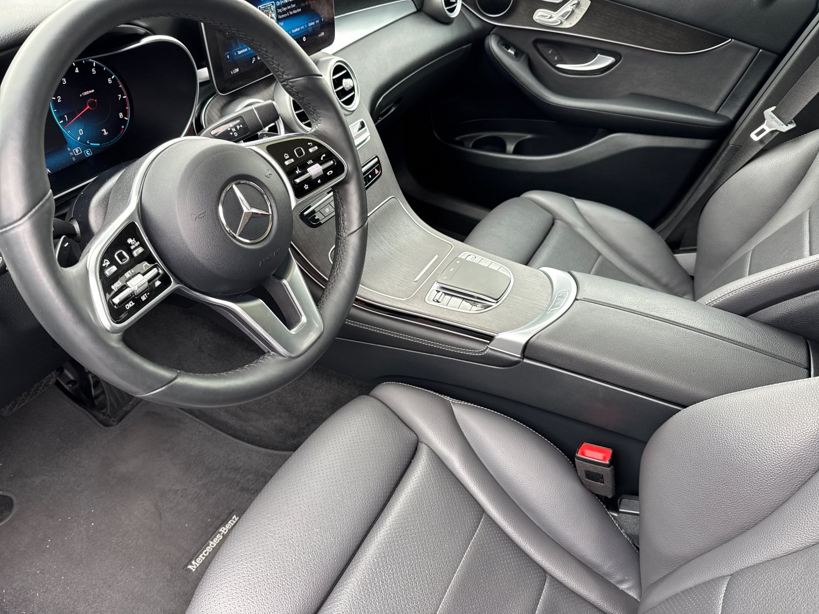 used 2020 Mercedes-Benz GLC car, priced at $19,998