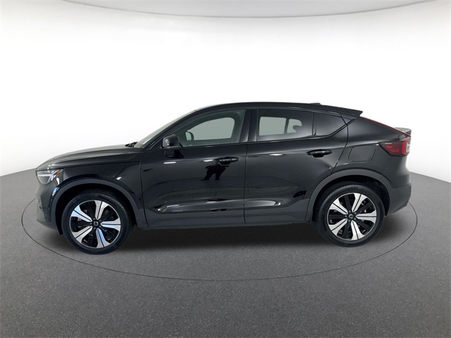 used 2023 Volvo C40 Recharge Pure Electric car, priced at $26,481