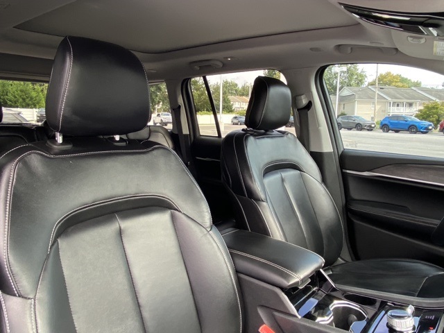 used 2022 Jeep Grand Cherokee car, priced at $29,878