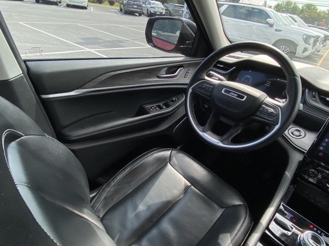 used 2022 Jeep Grand Cherokee car, priced at $29,878