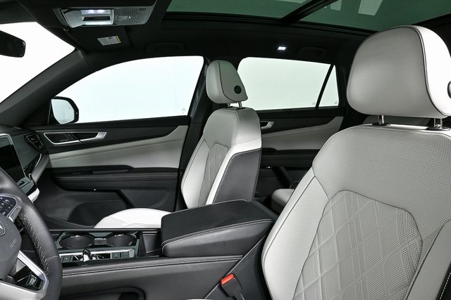 used 2024 Volkswagen Atlas Cross Sport car, priced at $41,500