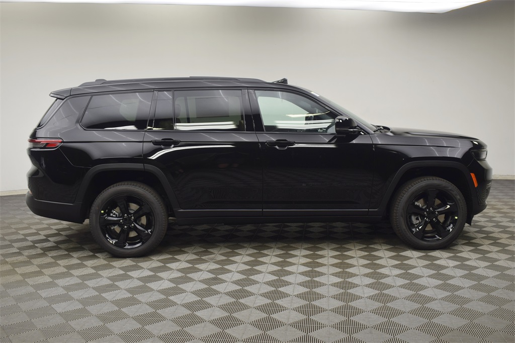 new 2025 Jeep Grand Cherokee L car, priced at $50,776