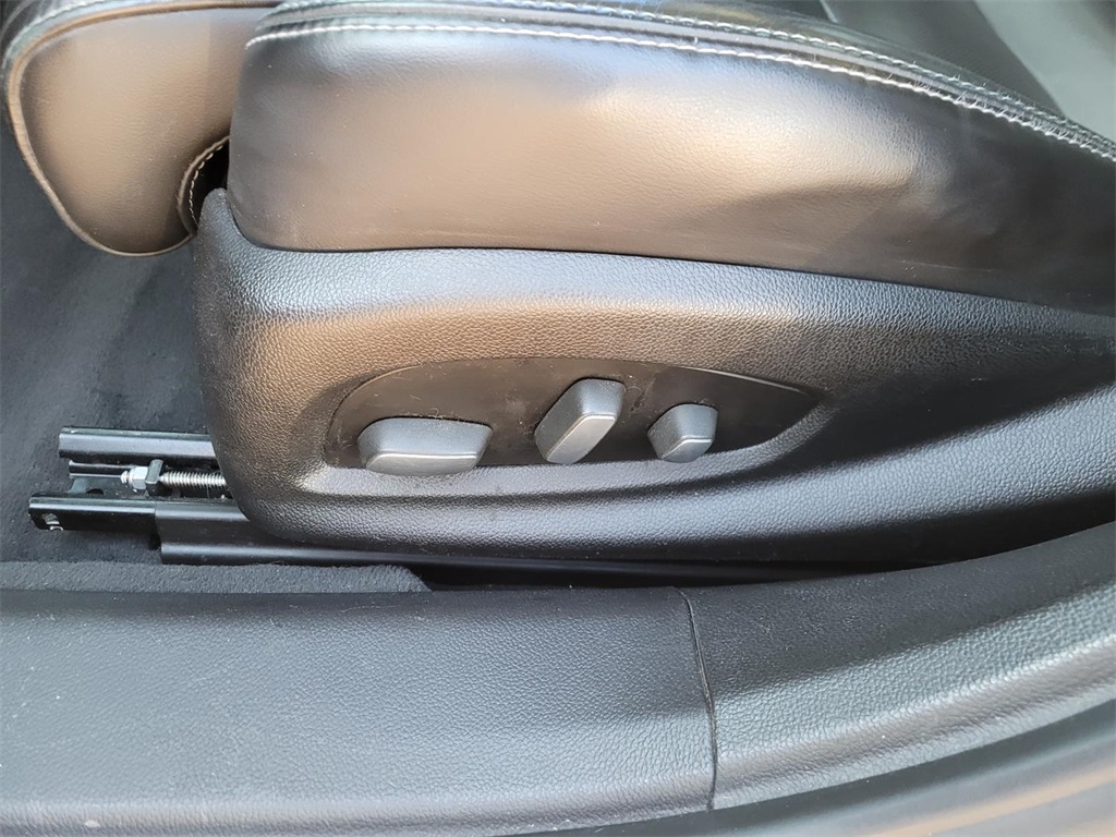 used 2013 Cadillac XTS car, priced at $11,320