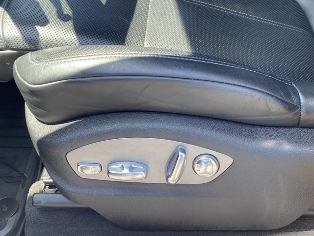 used 2021 Porsche Macan car, priced at $35,549