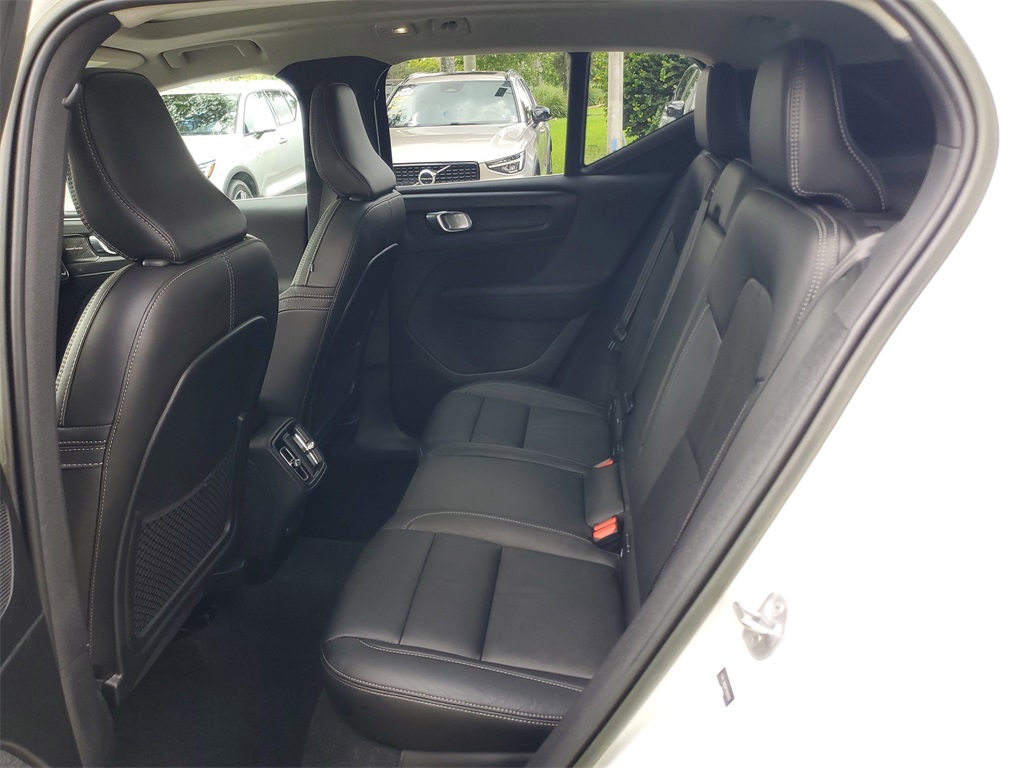 used 2023 Volvo XC40 car, priced at $29,994