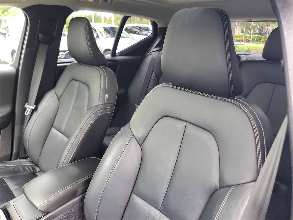 used 2023 Volvo XC40 car, priced at $29,994