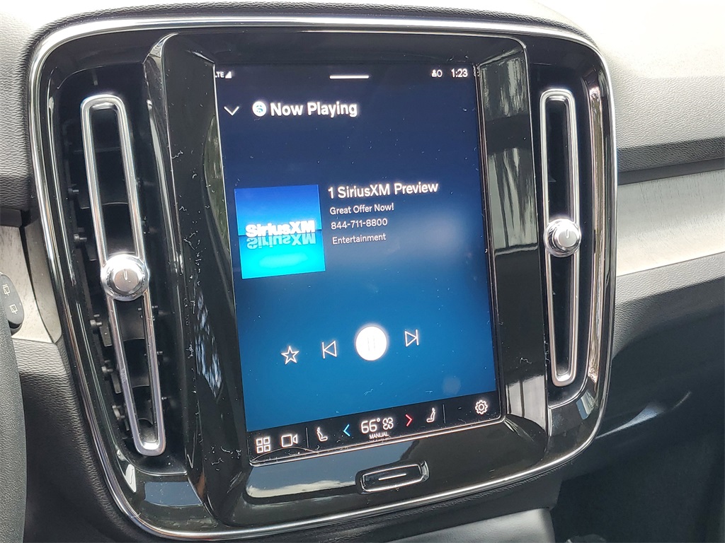 used 2023 Volvo XC40 car, priced at $29,994