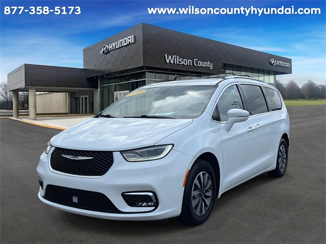 used 2021 Chrysler Pacifica car, priced at $17,888