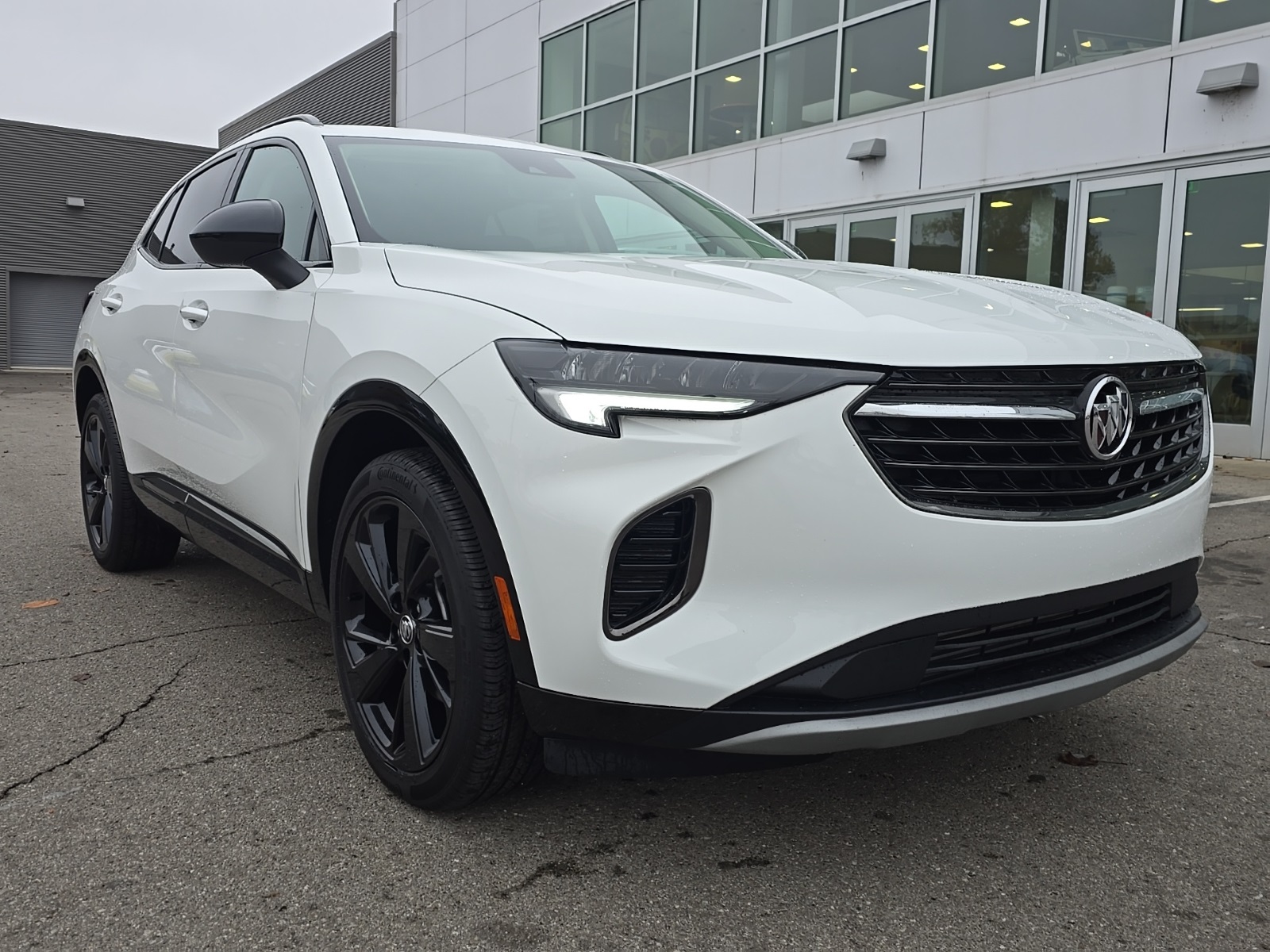 used 2023 Buick Envision car, priced at $28,000