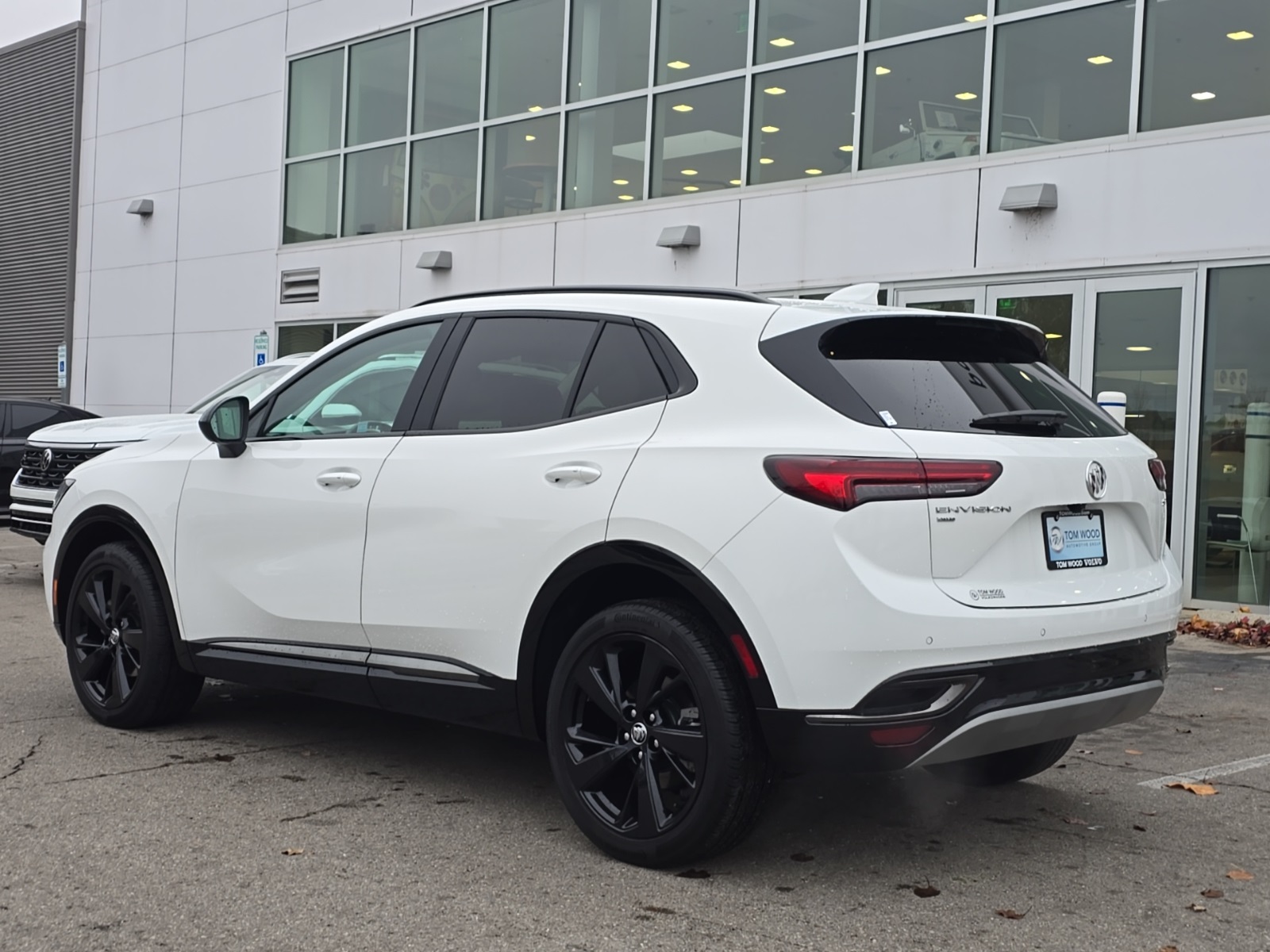 used 2023 Buick Envision car, priced at $28,000