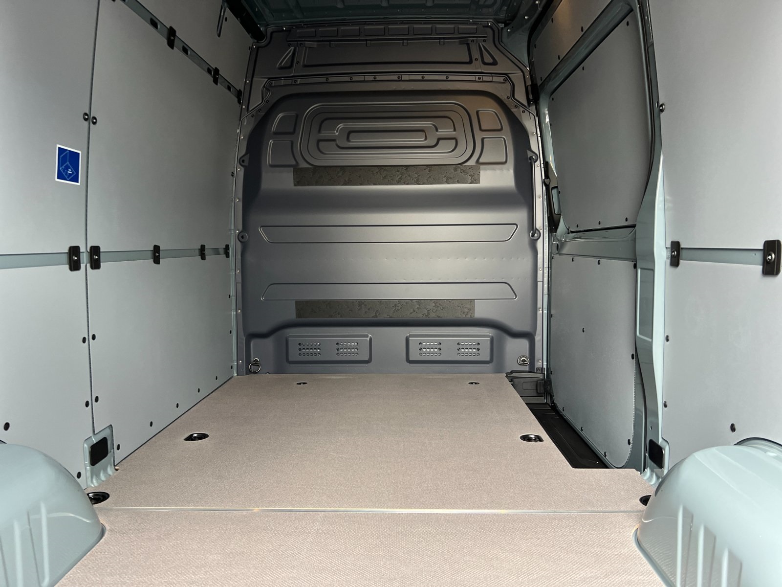 new 2025 Mercedes-Benz Sprinter 2500 car