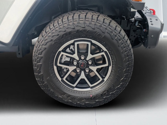 new 2025 Jeep Gladiator car, priced at $53,265