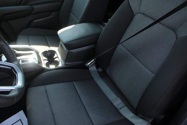 new 2026 Chevrolet Colorado car, priced at $36,135