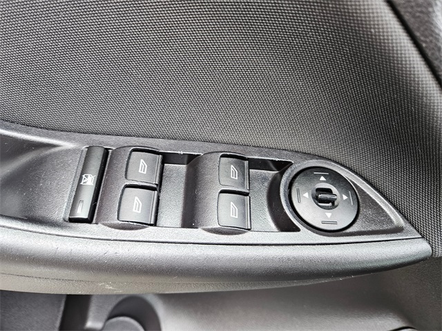 used 2015 Ford Focus car, priced at $9,777
