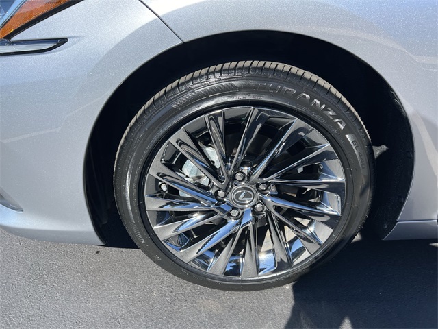 used 2024 Lexus ES car, priced at $46,640