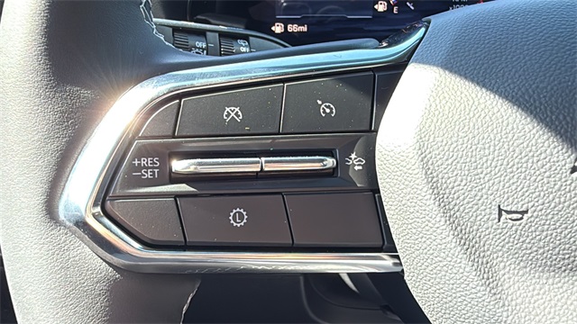new 2026 Chevrolet Traverse car, priced at $45,405
