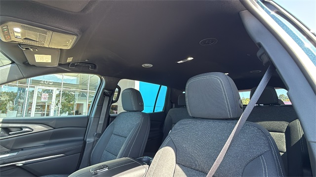 new 2026 Chevrolet Traverse car, priced at $45,405