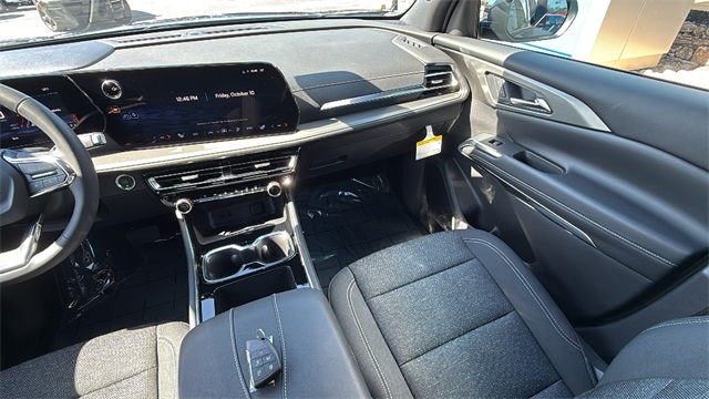 new 2026 Chevrolet Traverse car, priced at $45,405