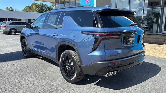 new 2026 Chevrolet Traverse car, priced at $45,405