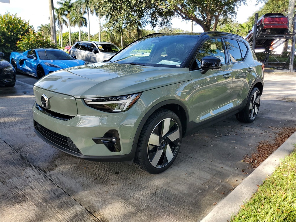 used 2023 Volvo XC40 Recharge Pure Electric car, priced at $28,998