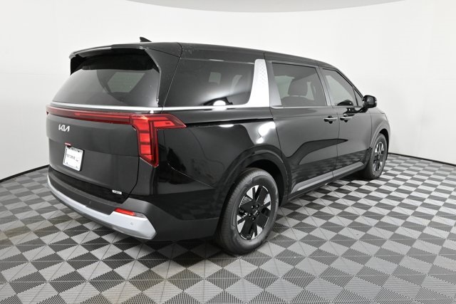 new 2026 Kia Carnival Hybrid car, priced at $44,255