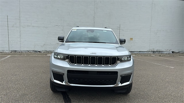 new 2025 Jeep Grand Cherokee L car, priced at $48,215
