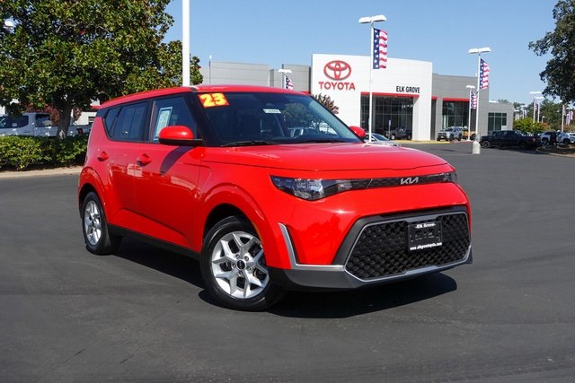 used 2023 Kia Soul car, priced at $17,677