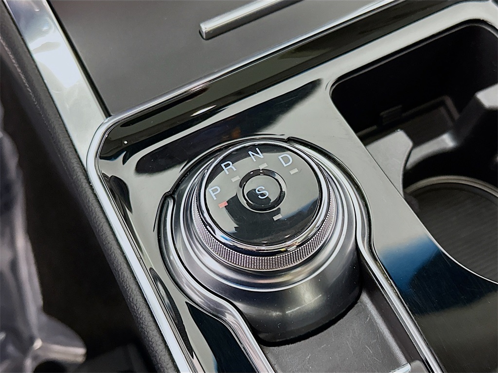 used 2019 Ford Edge car, priced at $16,860