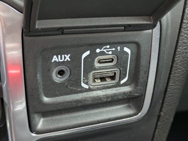 used 2023 Jeep Gladiator car, priced at $27,947