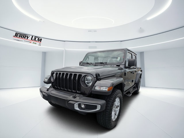 used 2023 Jeep Gladiator car, priced at $27,947
