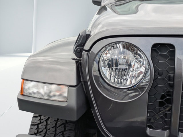 used 2023 Jeep Gladiator car, priced at $27,947