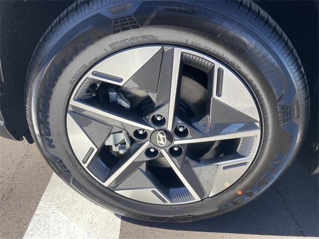 new 2025 Hyundai Tucson Hybrid car, priced at $33,340