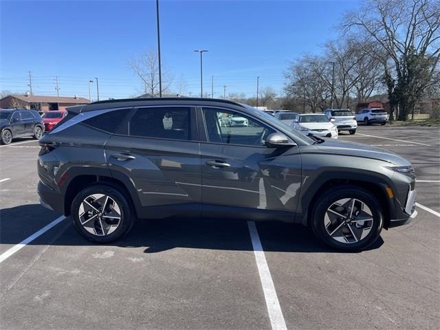 new 2025 Hyundai Tucson Hybrid car, priced at $33,340