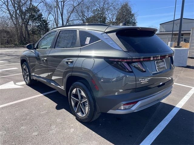 new 2025 Hyundai Tucson Hybrid car, priced at $33,340