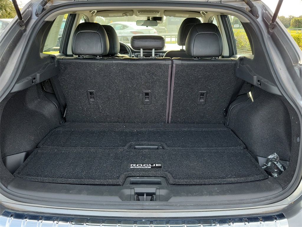 used 2022 Nissan Rogue Sport car, priced at $21,998