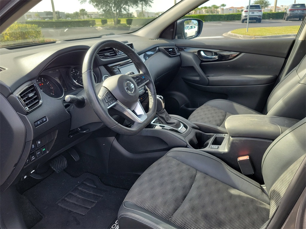 used 2022 Nissan Rogue Sport car, priced at $21,998