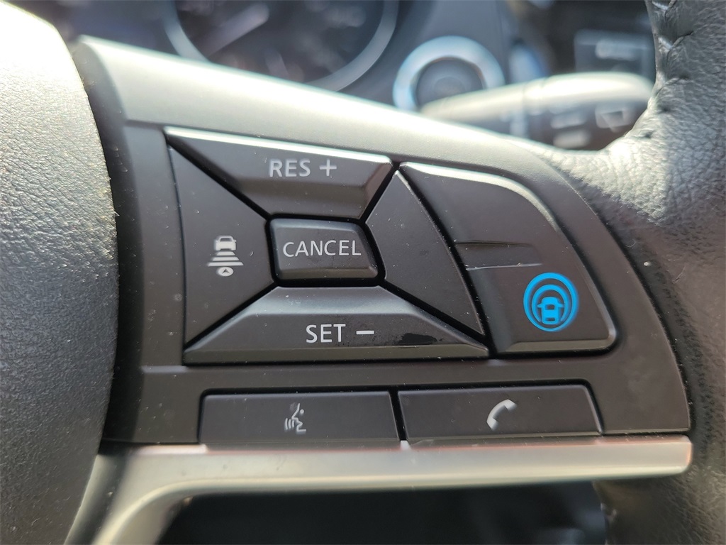 used 2022 Nissan Rogue Sport car, priced at $21,998