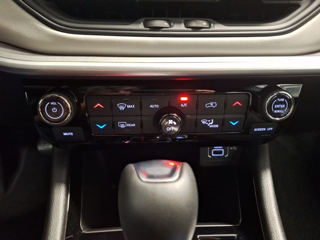 new 2025 Jeep Compass car, priced at $32,223